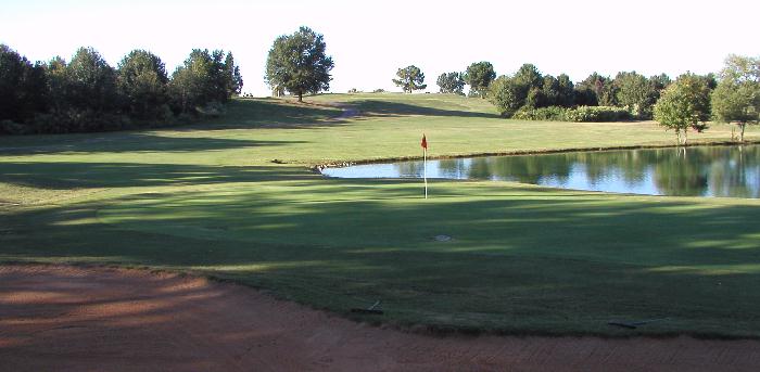 C T Myers Golf Club - Hole 8 Par 3
