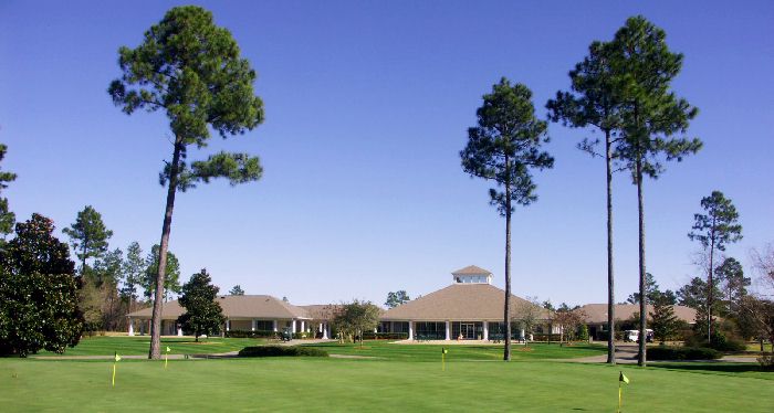 Wilmington Golf Course - Magnolia Greens Clubhouse and Practice green