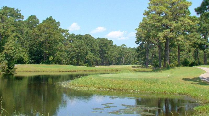 Star Hill Lakes Golf Hole 1 Carteret NC on the Crystal Coast of North Carolina