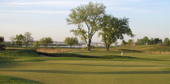 River Winds Golf Club - Hole 12 with Philadelphia skyline in background
