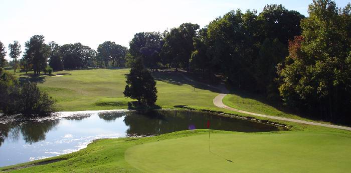 Spring Lake Golf and Country Club in York, SC. Hole 9